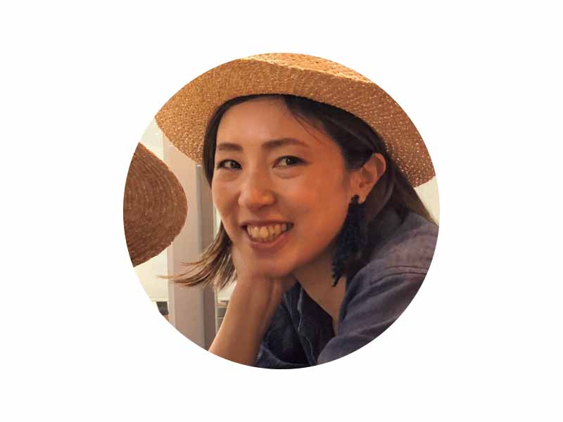 今年の春服は進化系ナチュラルコーデで勝負！ 着こなしポイントとは？ [スタイリスト提案]